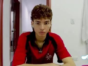 santy_kitty on Chaturbate