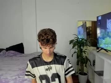 santy_kitty on Chaturbate