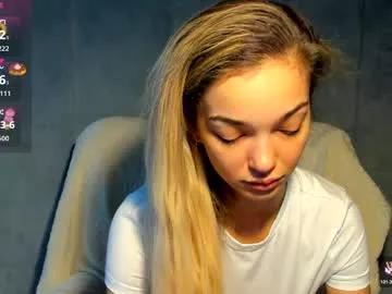 Admire Chaturbate's Sassyt33n sassyt33n from Chaturbate