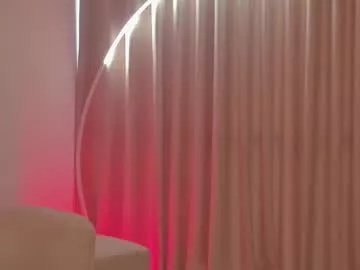 savannahwildee on Chaturbate 