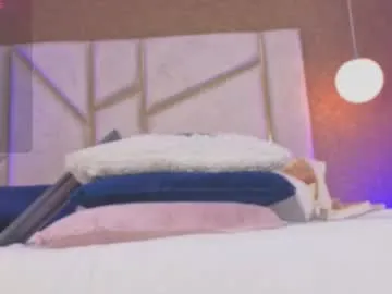 scarleett_johansson — Hi gentlemanMy squirt free in PVT PREMIUMFav patts 33-66-99 #leggings #teen #bigass #squirt #anal