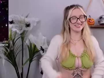 selina_thick on Chaturbate