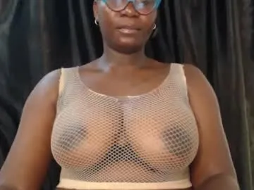 sexy_pearl12 — Goal: horny, make me cum #ebony #bigboobs #british #valentinesday #submissive - Next Goal: strip tease