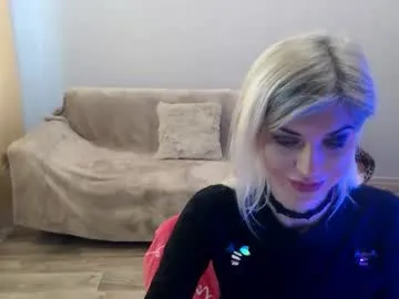sexybeatriice — GOAL: I Cant Feel My Legs Anymore [851 tokens remaining] Welcome To My Room Lovense Tip Goals