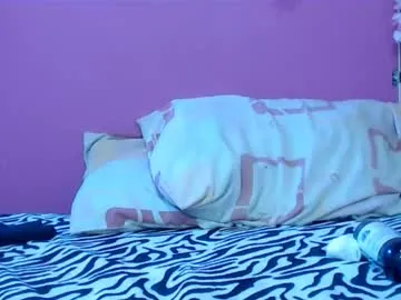 skinnysofia18 on Chaturbate