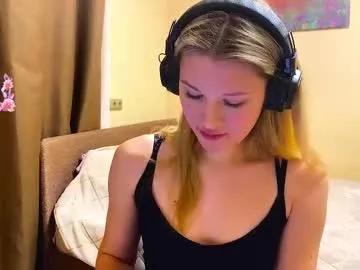 skyedavis — GOAL: I want to feel the first vibrations of the morning<3 [54 tokens remaining] Welcome to my room! #pussy #doggy #blond #lovense #tits