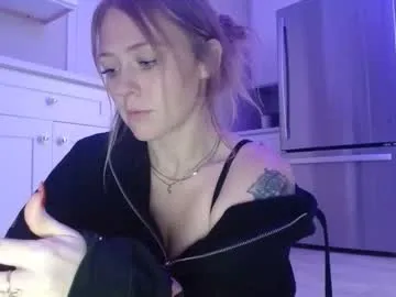 sneakyalicek — Freechat on Chaturbate