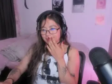 stephanifox — Mini Show -- Dance  [43 tokens left] #deepthroat #18 #mistress #puffynipples #curvy