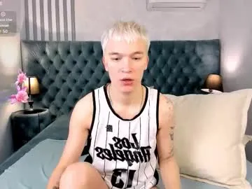 stiles__stilinskii — Full naked #new #18 #bigcock #cum #lovense [333 tokens remaining]