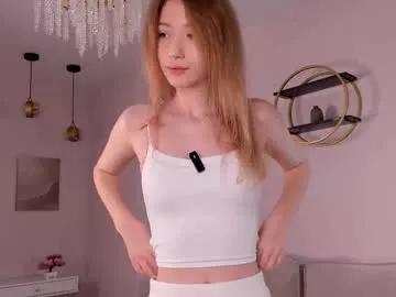 sunnmoonn on Chaturbate 
