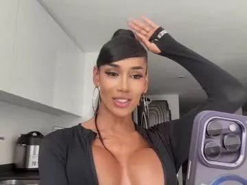 sweetlaurasaenz on Chaturbate 