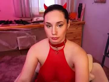 Discover hot escort Taissa_farmiga taissa_farmiga from Chaturbate