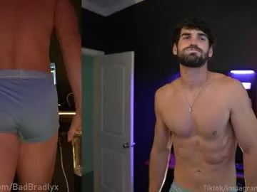 thicmac — Hey guys! Goal - Walk naked! ;) #workout #bigbooty #ass #muscles #young