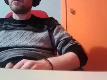 truble1 — #lips #smoke #bigcock lets chat :) share your thoughts with  me :)