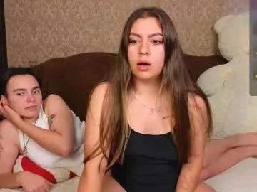 twobabesweet on Chaturbate