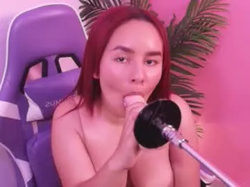 valen_deep — GOAL: all totally naked [399 tokens remaining] Welcome to my room! #deepthroat #bigboobs #saliva #fuckmachine #slave