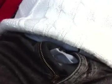 verylittletiny — 1'' inch  #smallcock #hairy #uncut #bigballs #daddy #bi #married  #dom #cum #cashmaster #office