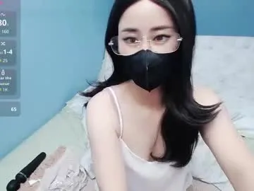 viet_nam_sex — I am new please be gentle with me Goal Is make me squirt with 965 remaining to goal! #asia #new #sqiurt #bigboobs #18