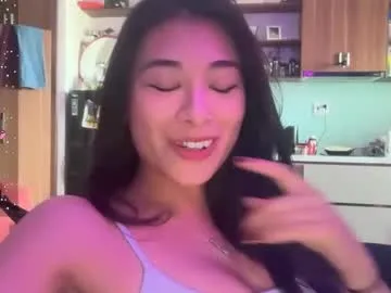 vietwhhore — im hungry what should i eat #new #asian #new #boobs