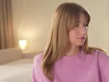 villanelle_l on Chaturbate 