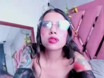 viollettaa_ — GOAL: saliva in my niples + play gemini [40 tokens remaining] Please make me moan with your vibes #feet #saliva #deepthroat #heels #blowjob