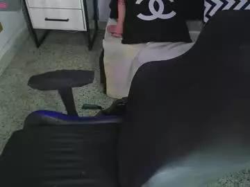 vladhellsing4 from Chaturbate