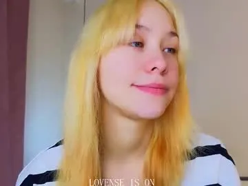 wanettabal — GOAL: Ride on a pillow Hello everyone! My name is Michelle! I will be glad to receive your support with a thumbs up! <3 #Shy #skinny #new #young #big breasts [20 tokens remaining]