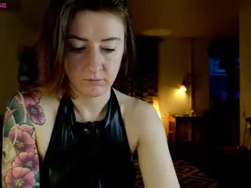 wild_peony — Your #fit #Goddess is #flexing biceps and wearing #leather and #strapon ;) [293 tokens remaining]