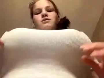 yungbusitzky from Chaturbate