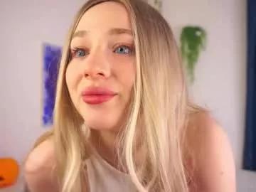 yuyukiss from Chaturbate