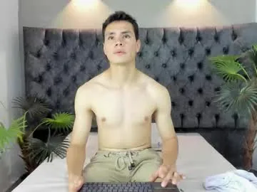 zane_evans — Today is my first day, my goal is to get naked #latino #bigcock #slim #master #new [100 tokens remaining]