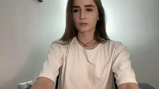 Freechat -KroshkaEnot- on StripChat