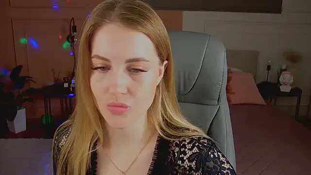 _Anita_Blair_ — Twerking ass tease