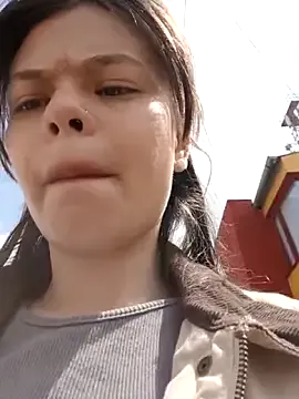 _Isabella-7 — Open legs without pantys +play pussy wet