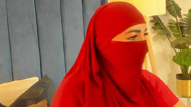 _jamiila — full naked  +oil my body