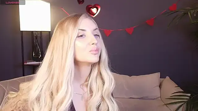 _Mi1a_ — Say hi to Mila!