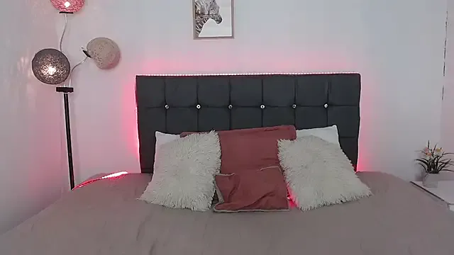 _selena_fox — show tits + oil 