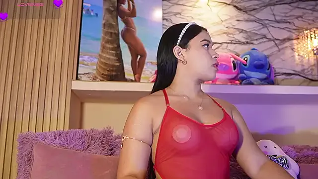 Adriana_crof — Private on StripChat