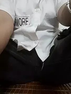 ahoa_Tk on StripChat 