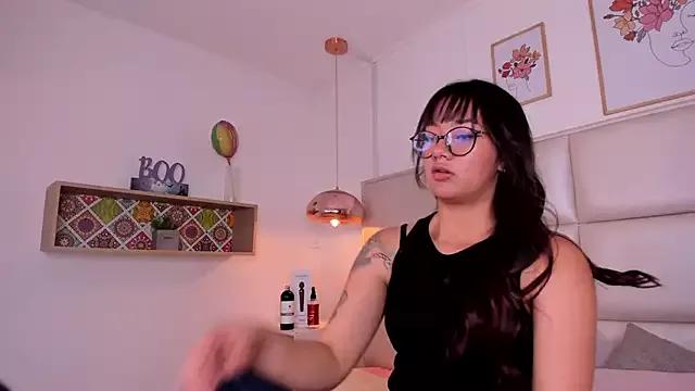 Aily_Yozuko on StripChat 