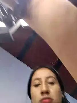 ailyn_miranda on StripChat