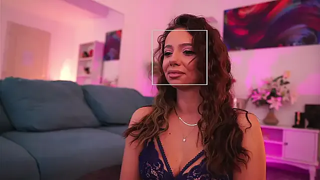 Aisha_Bee on StripChat