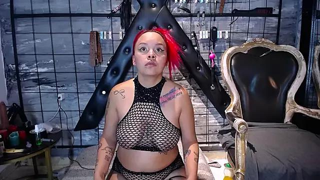 Alana_Roth on StripChat 