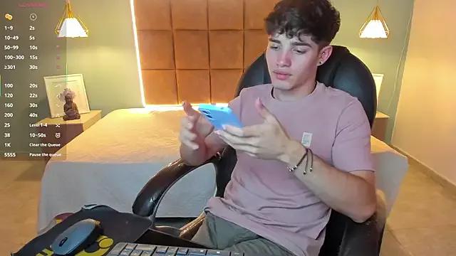 Hot AlejooTwink from StripChat AlejooTwink from StripChat