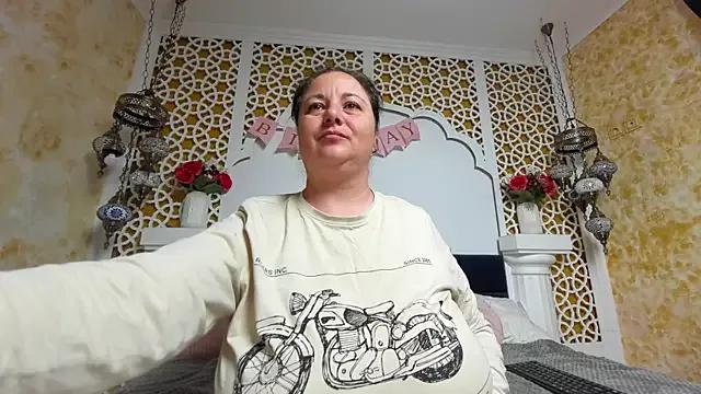 Watch cute stripper AleshaArabian AleshaArabian from StripChat
