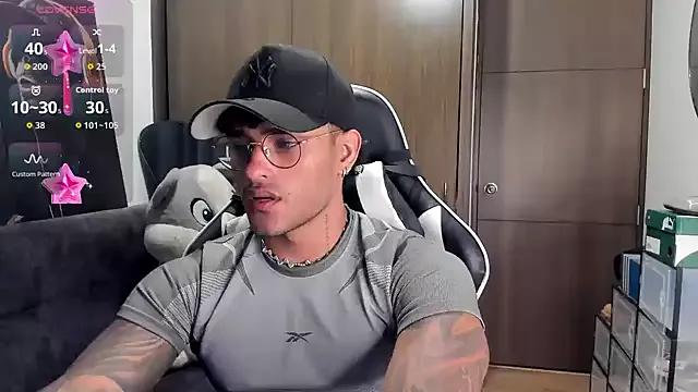 Alessandro_Vanni from StripChat