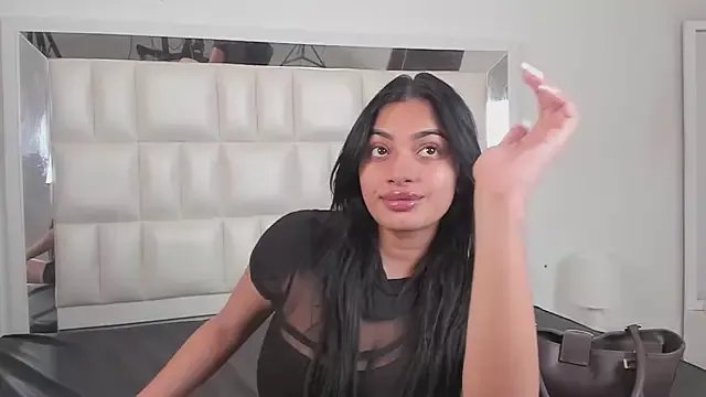 Alhana_pulido on StripChat 