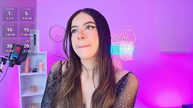 Masturbate to Alice_Vixen, she wants to masturbate for you Alice_Vixen from StripChat