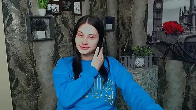 AliceSexyyy_ — SPREAD MY ASSCHEEKS