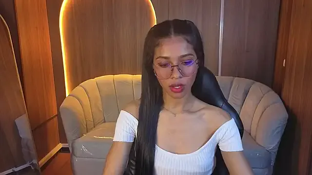 Alina_b_ — wet pussy